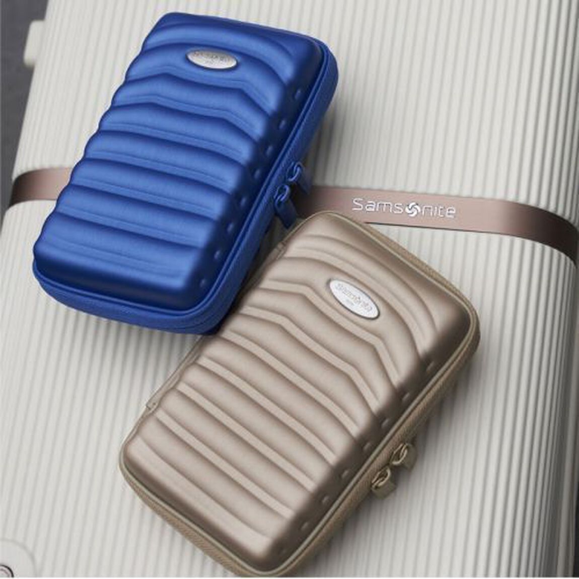 Samsonite Book Blue (宝島社ブランドブック)