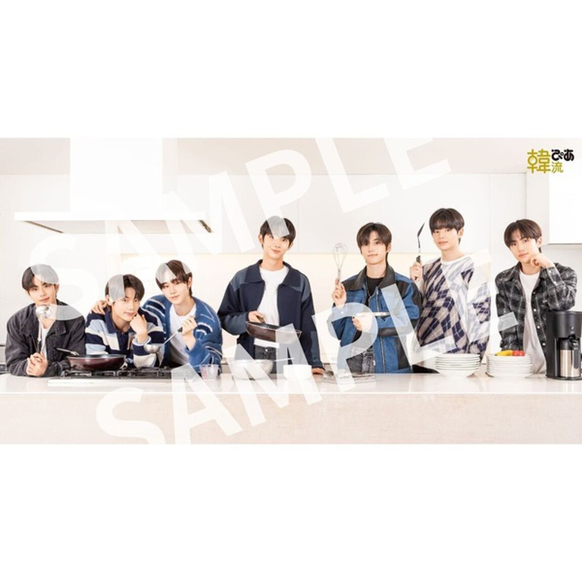 韓流ぴあ　2025年3月号【セブンネット限定特典：EVNNE PHOTOCARD 1枚付き（7種からランダム1枚）】