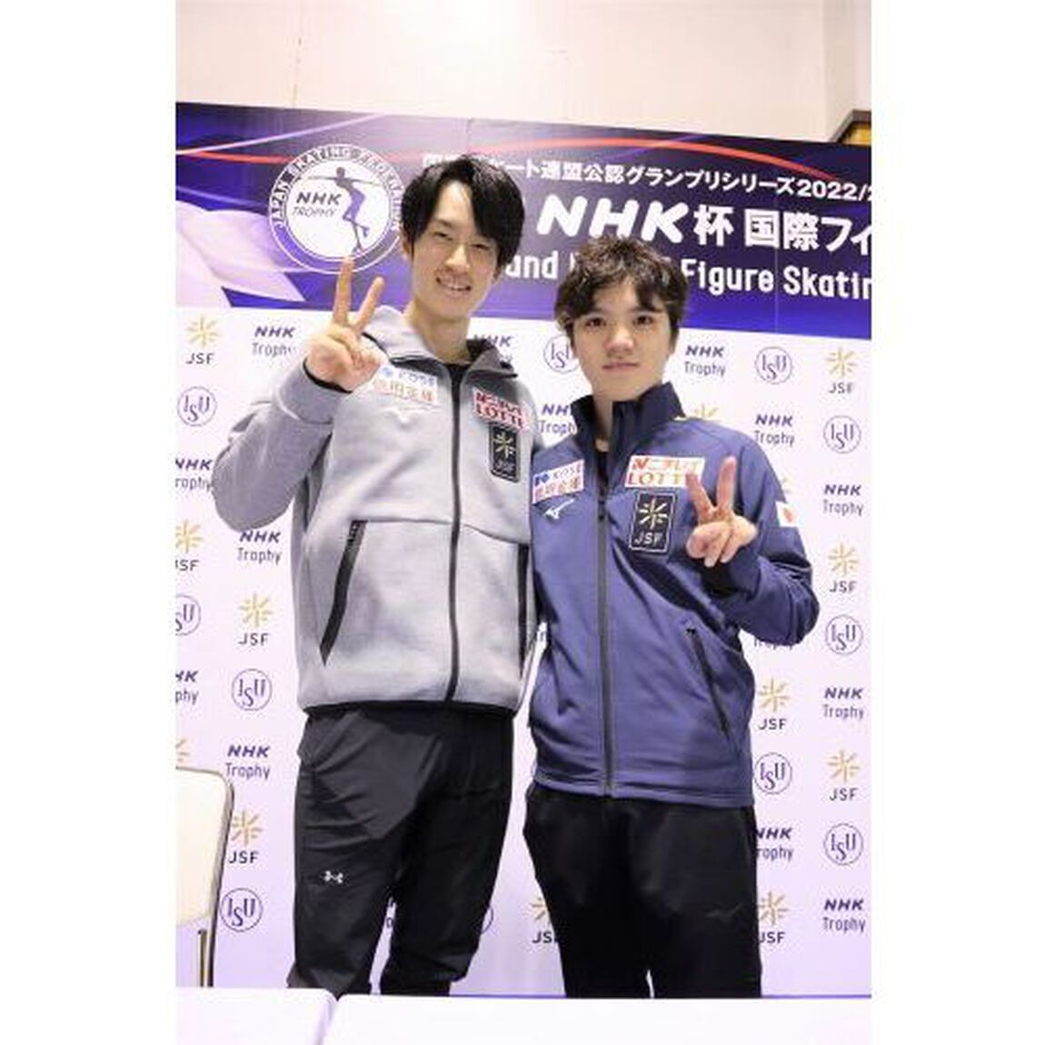ＫＩＳＳ　＆　ＣＲＹ　氷上の美しき勇者たち　Ｖｏｌ．４７　日本男子フィギュアスケートＴＶで応援！ＢＯＯＫ「２０２２－２０２３シーズン世界選手権応援号」