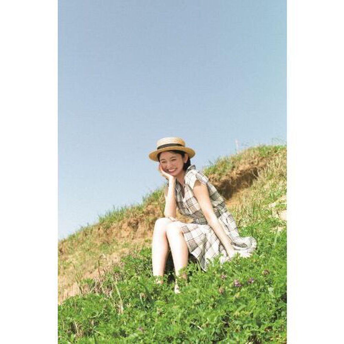 熊澤風花ファースト写真集「またあした。」【セブンネット限定 サイン本】