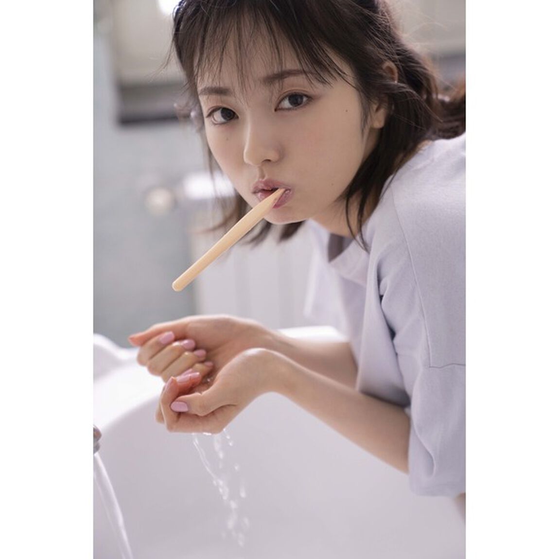 今泉佑唯 ソロ写真集　誰も知らない私（セブンネット限定特典：ポストカード付き）