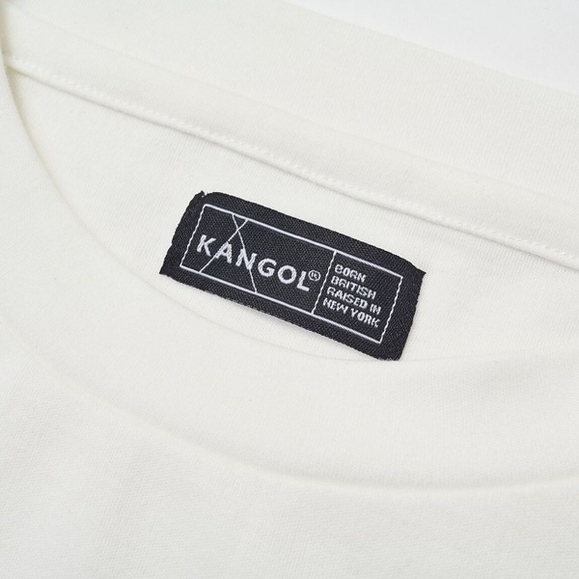KANGOL LOGO Tシャツ BOOK WHITE ver.（セブン－イレブン／セブンネット限定）