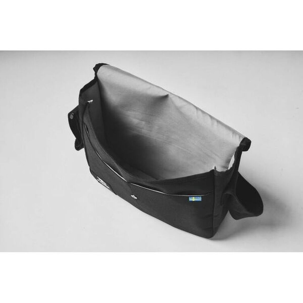 moz BIG SHOULDER BAG BOOK (宝島社ブランドブック)