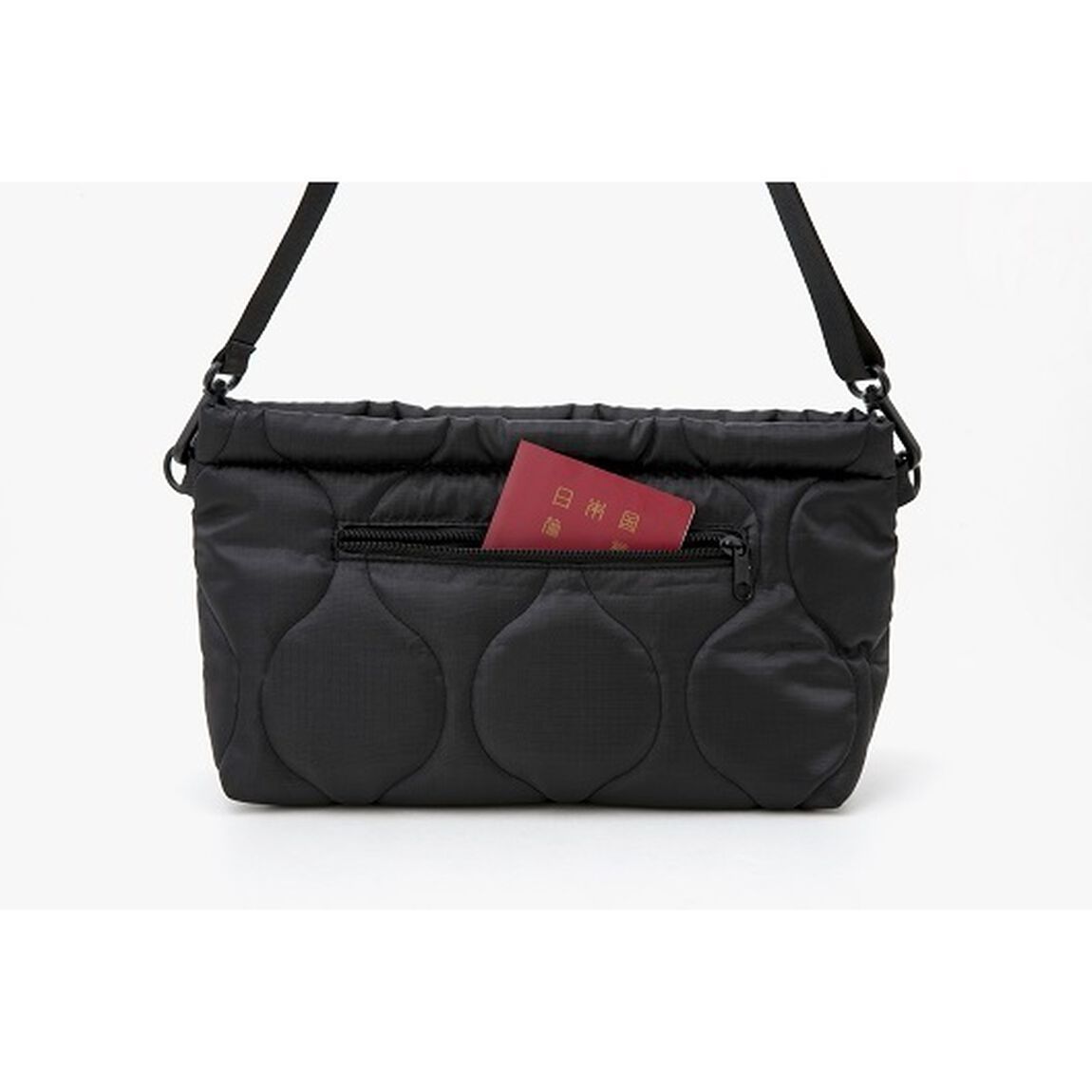 MILKFED. QUILTING SHOULDER BAG BOOK（セブン－イレブン／セブンネット限定）
