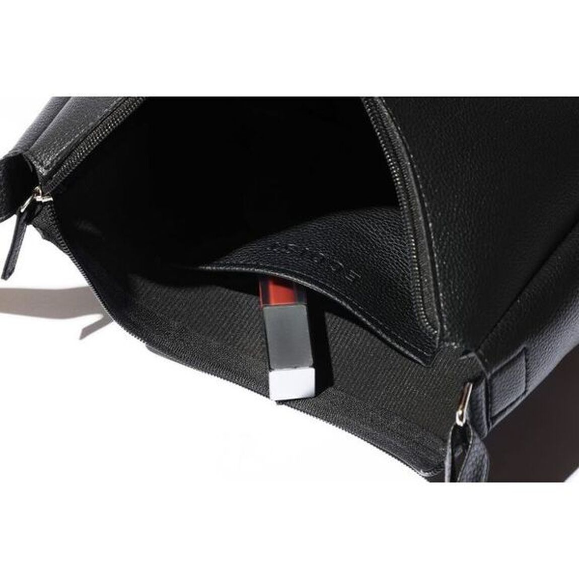 EGOIST Round Shoulder Bag Book (宝島社ブランドブック)