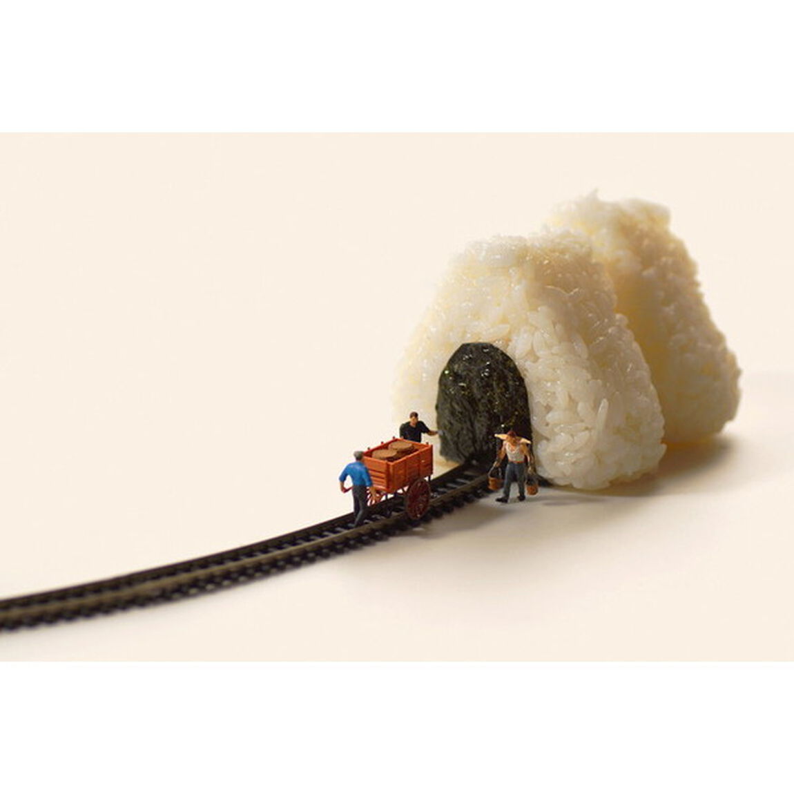 ＭＩＮＩＡＴＵＲＥ　ＬＩＦＥ　Ｃｏｎｃｅｐｔｕａｌ　ａｒｔ　ｏｆ　ＭＩＮＩＡＴＵＲＥ　ＣＡＬＥＮＤＡＲ　２