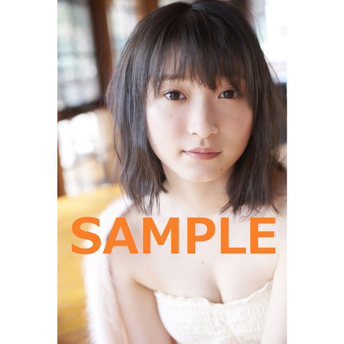 Juice=Juice 宮本佳林 写真集 『 覚醒 - KAKUSEI - 』（セブンネット限定特典：生写真１枚付き）