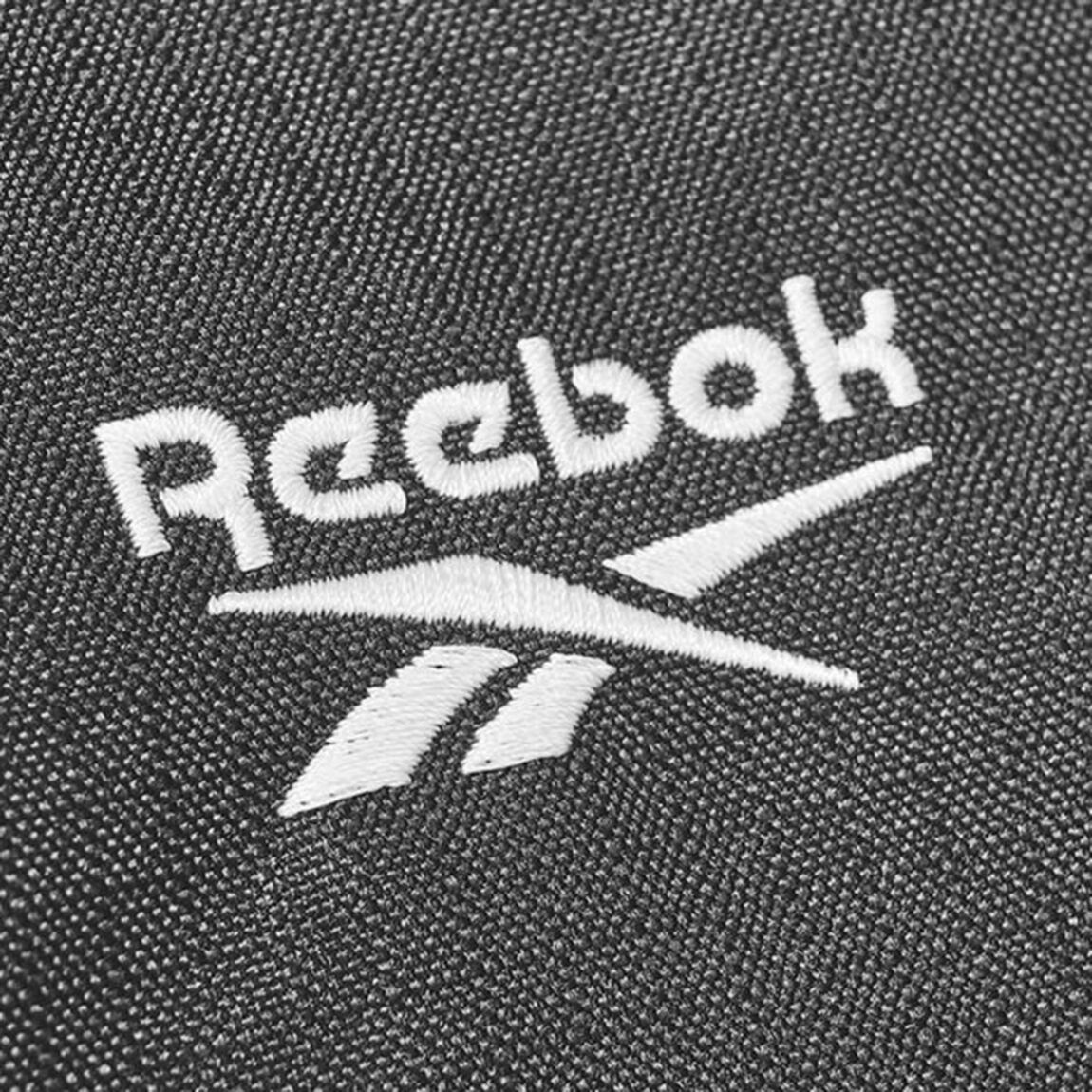 Reebok OUTDOOR BACKPACK BOOK special ver.（セブン－イレブン／セブンネット限定）