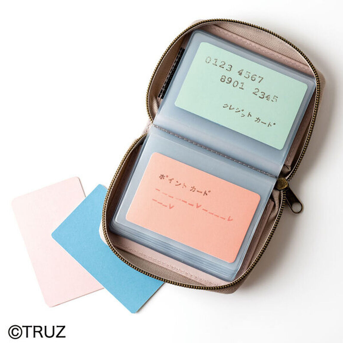 TRUZ card case BOOK（セブン－イレブン／セブンネット限定）