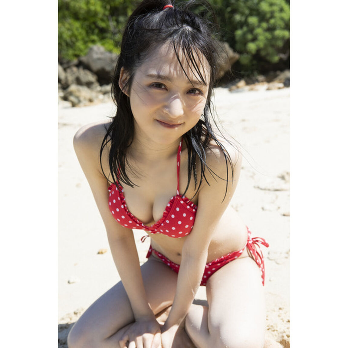 『AKB48小栗有以1st写真集　君と出逢った日から』【セブンネット限定表紙Ver.】