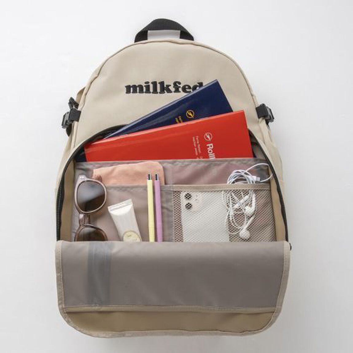 MILKFED. SPECIAL BOOK Multi-pocket Backpack #BEIGE (宝島社ブランドブック)