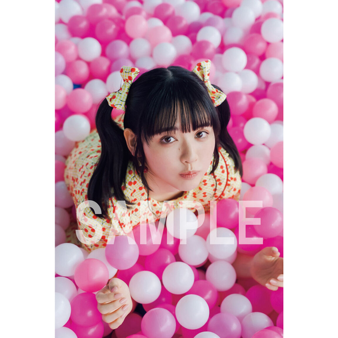 FRUITS ZIPPER PERFECTBOOK ふるっぱーのほん vol.1【セブンネット限定特典：鎮西寿々歌ポストカード1枚付き】