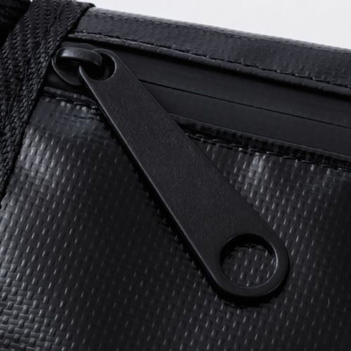 BILLABONG 水と汚れに強いショルダーバッグBOOK BLACK Ver. (ブランドブック)