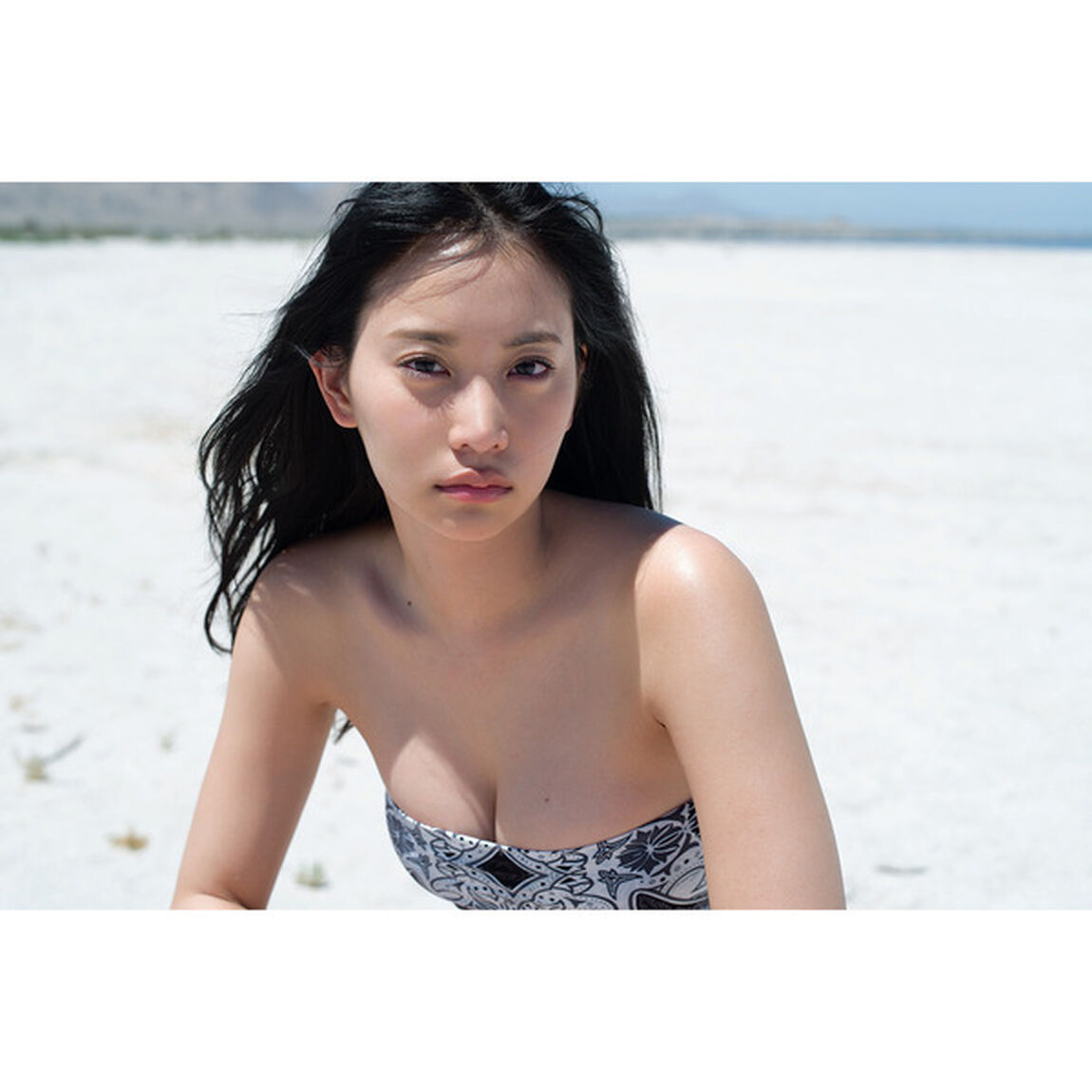 永尾まりや写真集『ＪＯＳＨＵＡ』