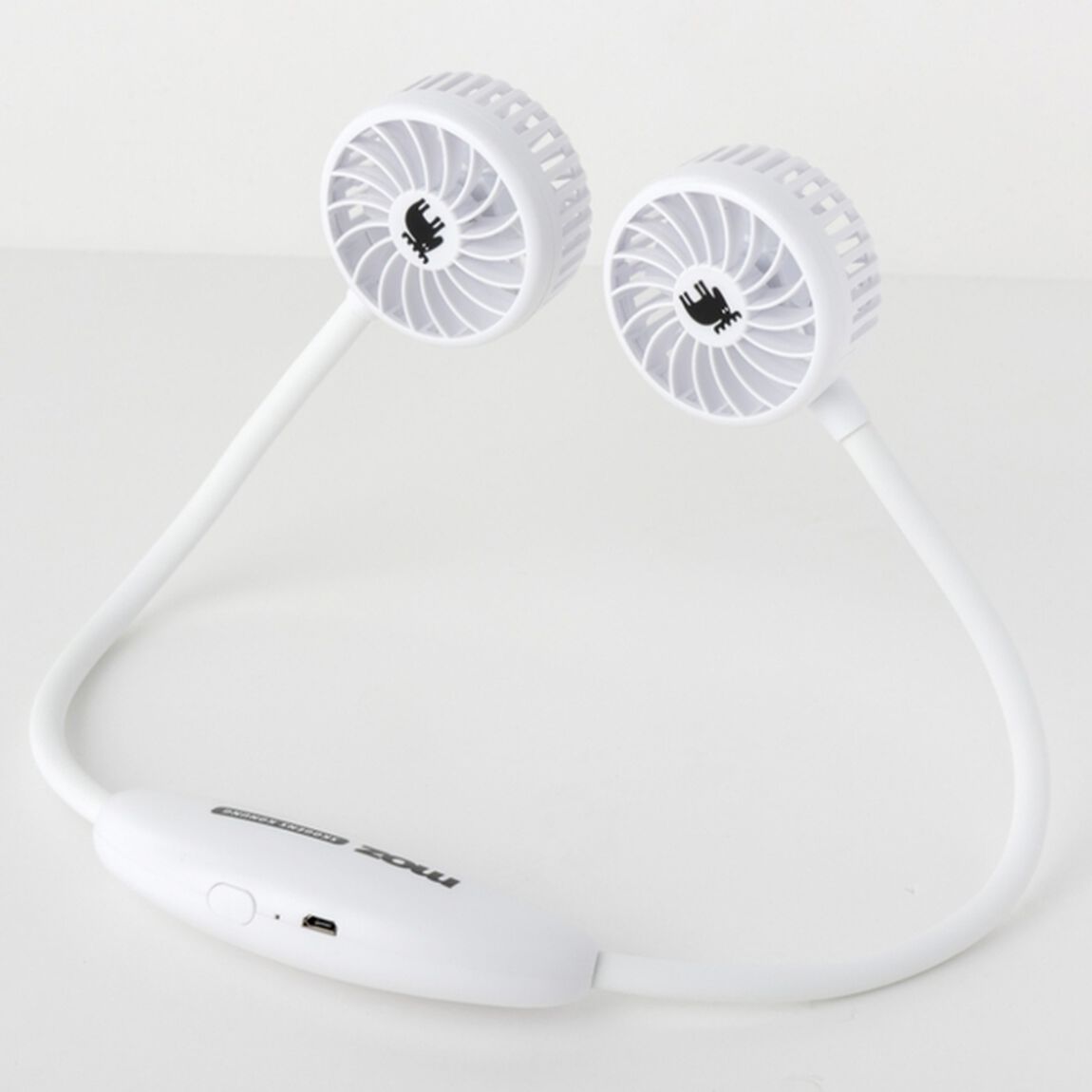 moz OUTDOOR 首掛け扇風機 BOOK WHITE ver.（セブン－イレブン／セブンネット限定）