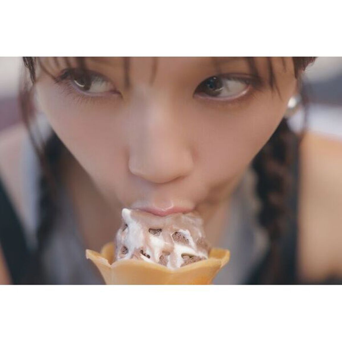 宇野実彩子(AAA)The Four Seasons-5th Memorial Book-