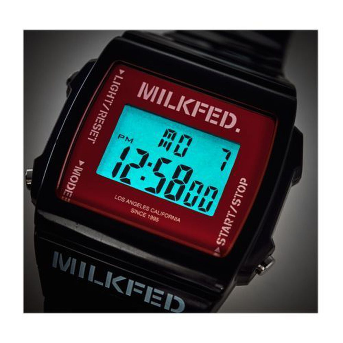 MILKFED. DIGITAL WATCH BOOK BLACK (ブランドブック)
