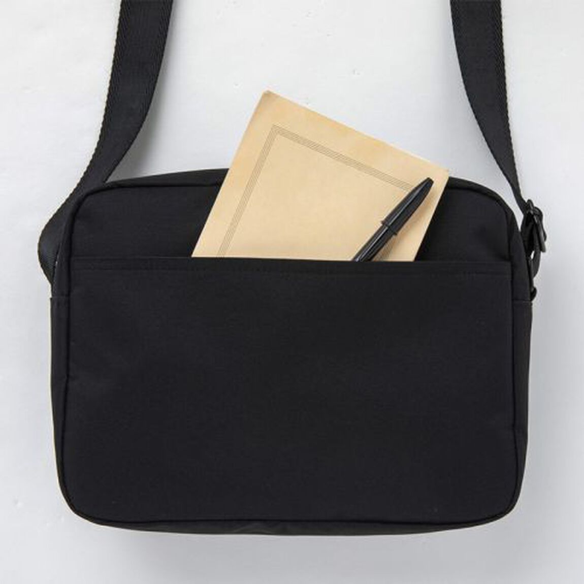 WILD THINGS SHOULDER BAG BOOK BLACK ver. (宝島社ブランドブック)