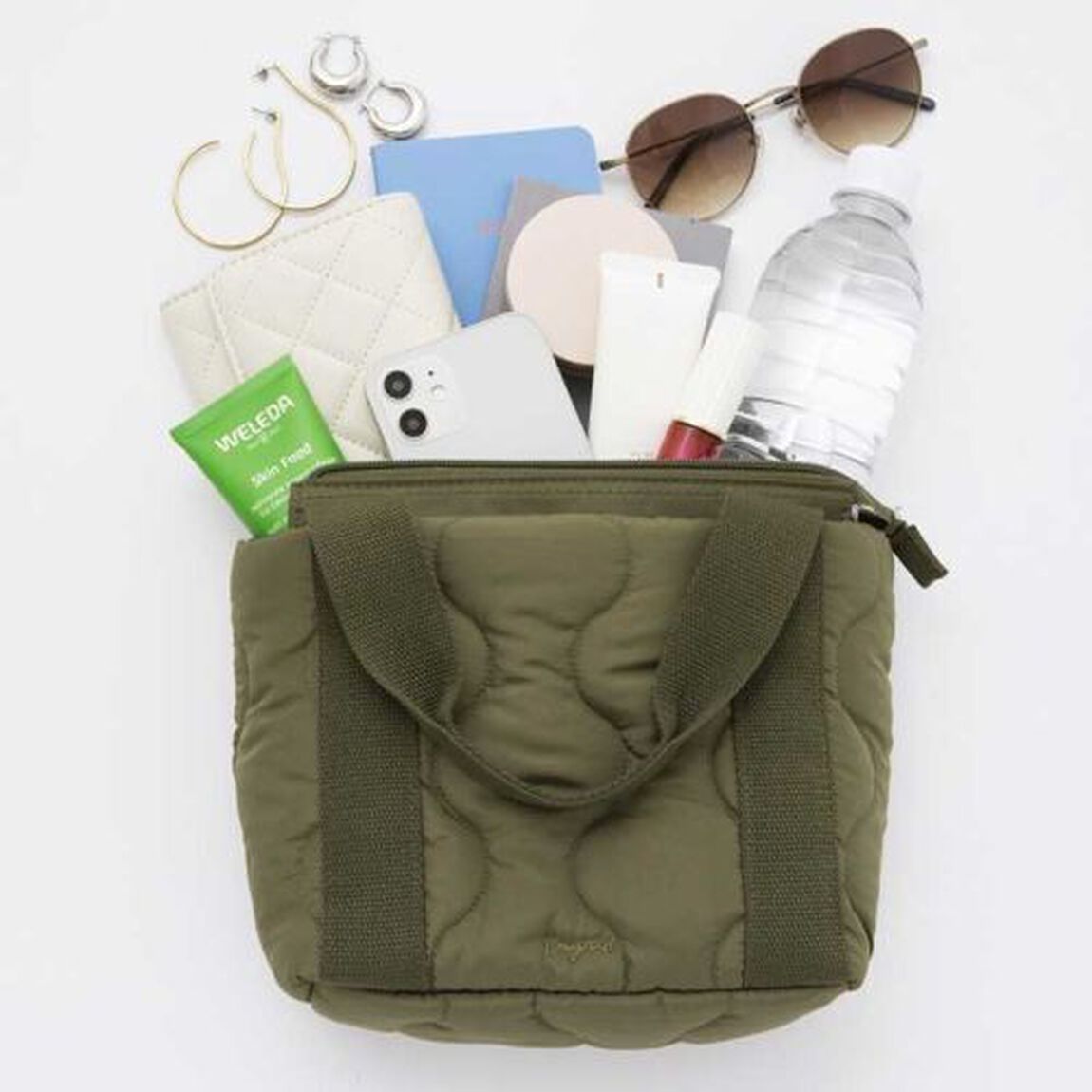 Ungrid Quilting 2Way Bag Book Khaki (宝島社ブランドブック)