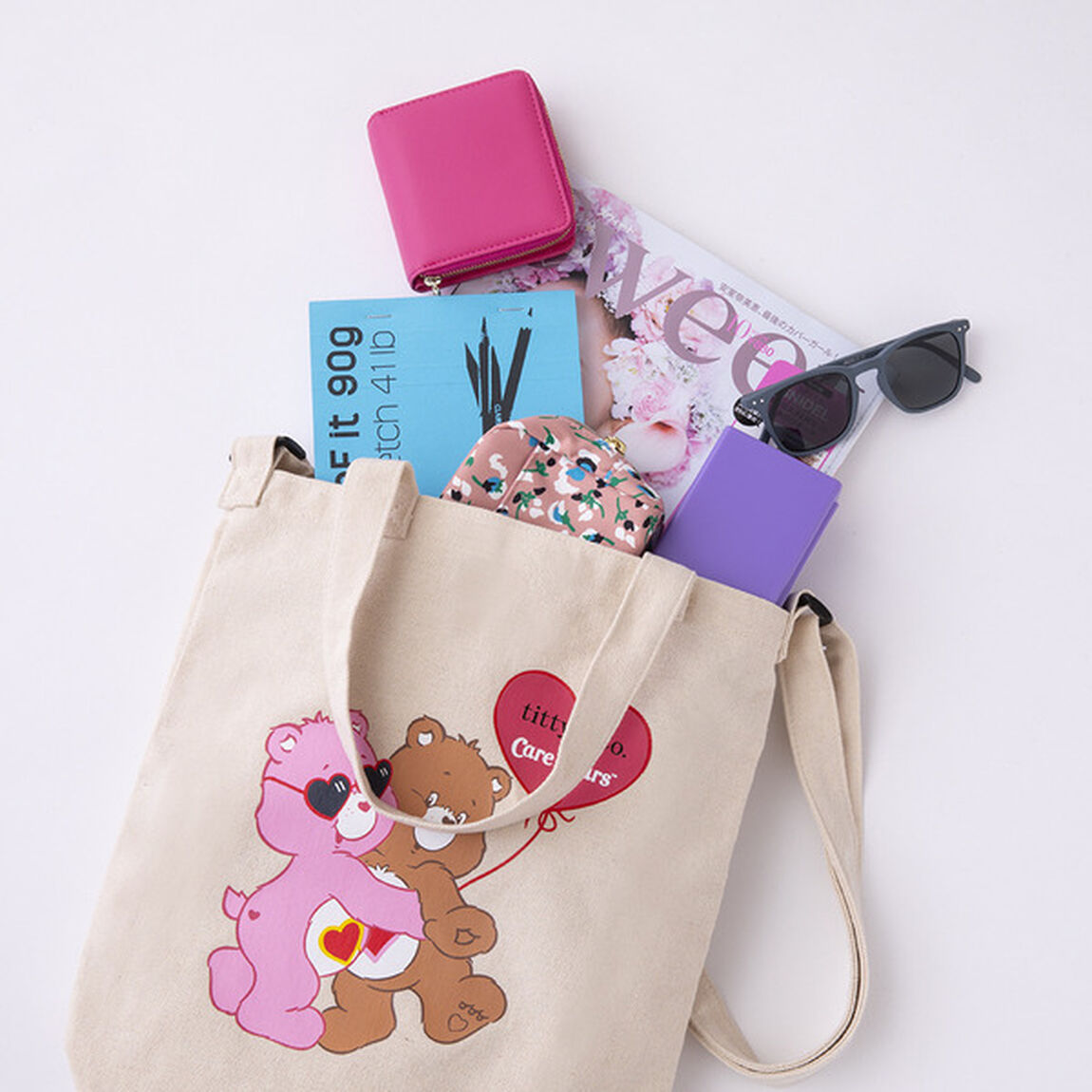 titty&Co.&times;Care Bears TOTE BAG BOOK