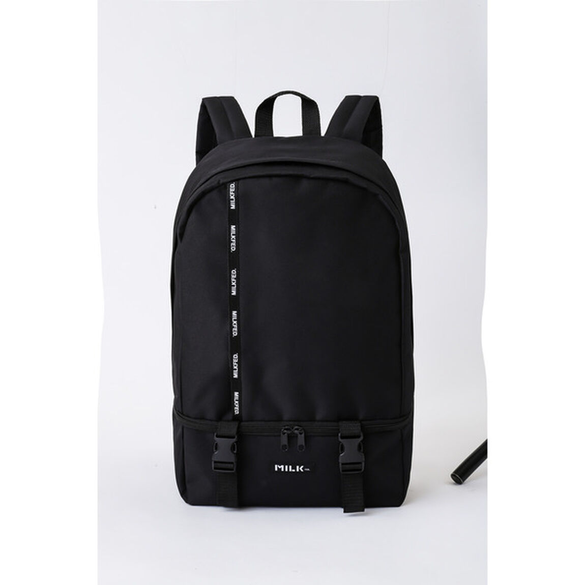 MILKFED. LOGO TAPE BACKPACK BOOK BLACK ver.