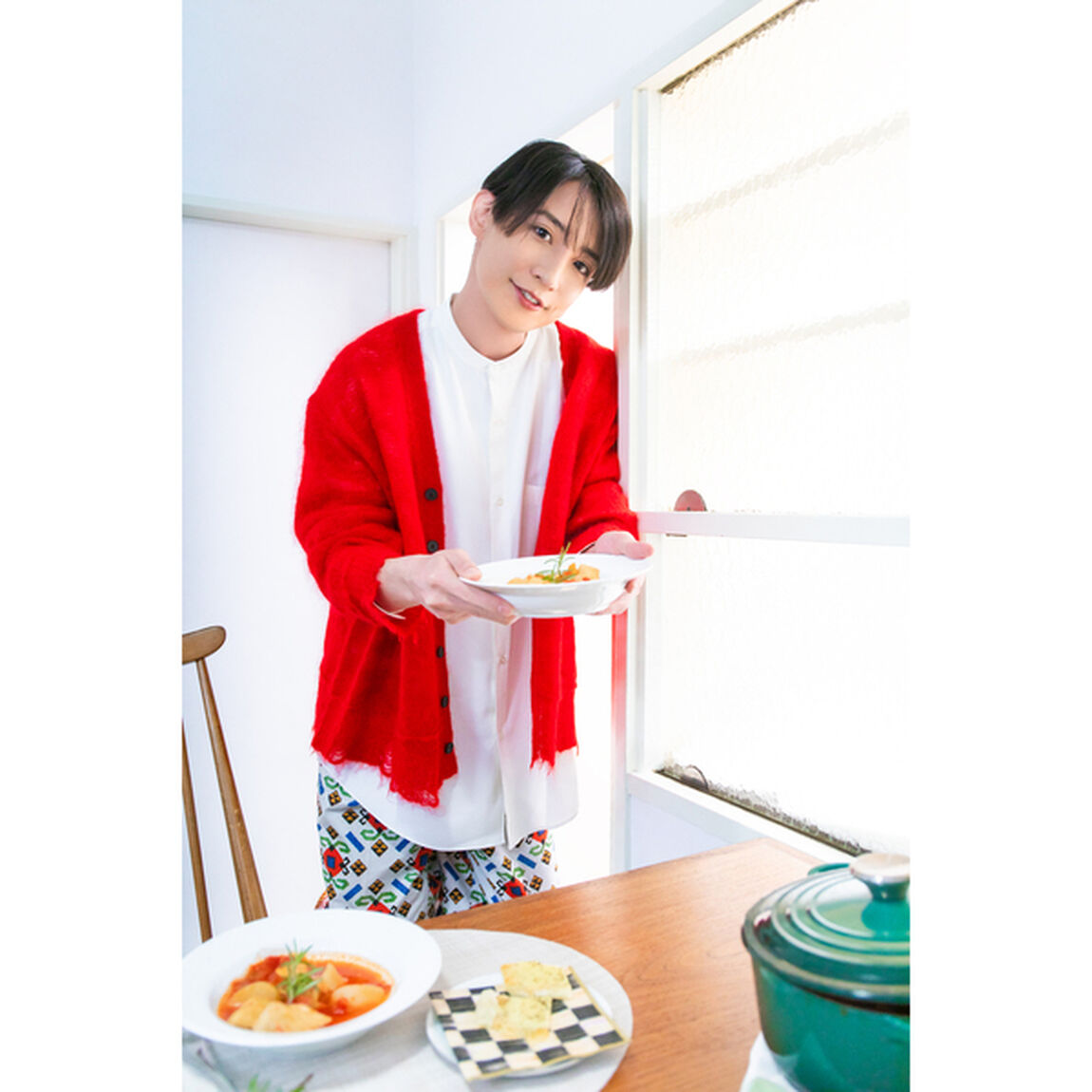 陳内将2026.04-2027.03カレンダーブック【セブンネット限定：直筆サイン本】