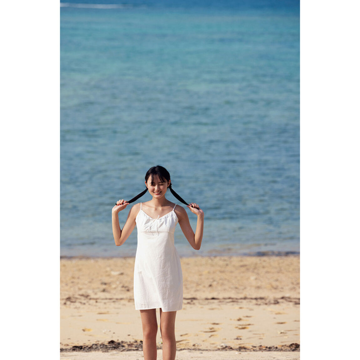 乃木坂46 遠藤さくら1st写真集 可憐【通常表紙ver.】