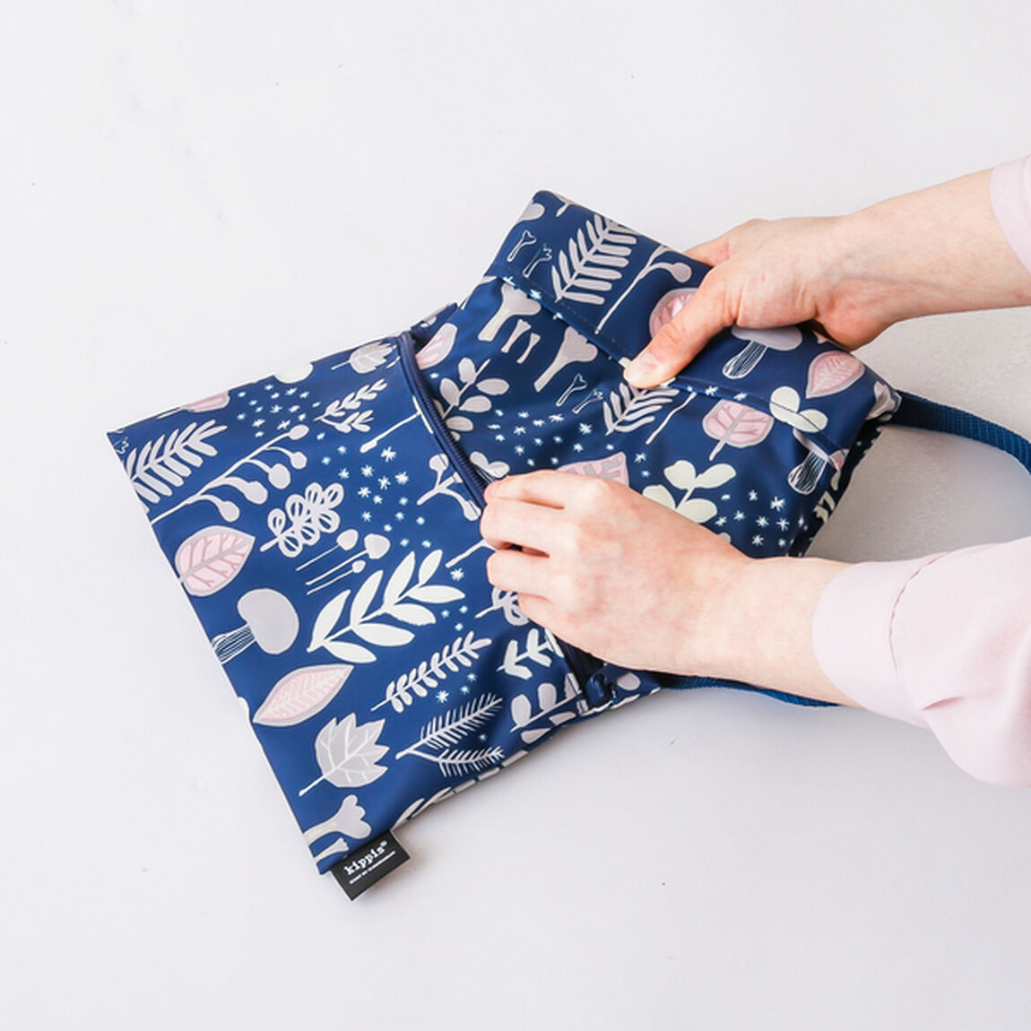 kippis 2WAYボストンバッグ&サコッシュ BOOK