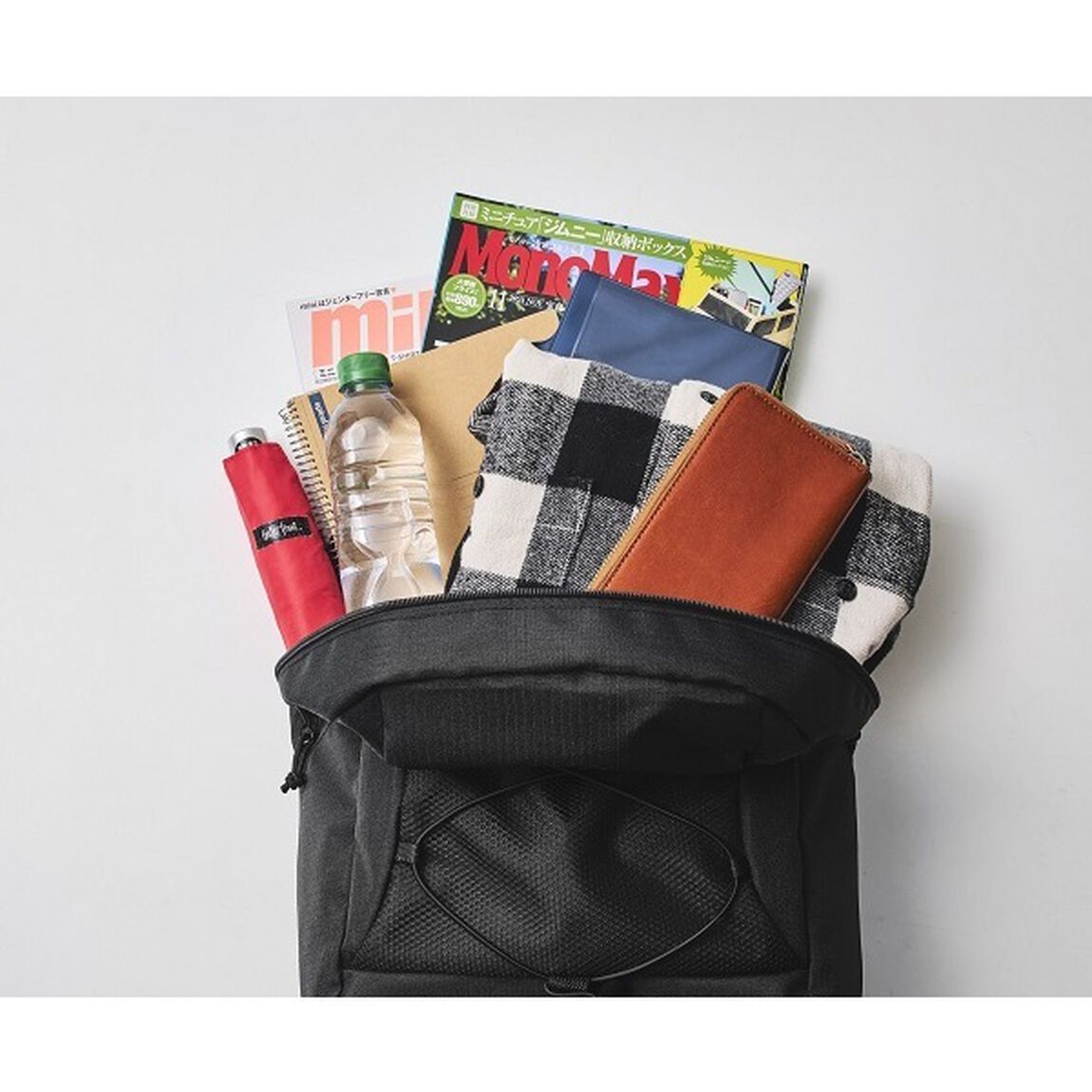 Reebok OUTDOOR BACKPACK BOOK special ver.（セブン－イレブン／セブンネット限定）