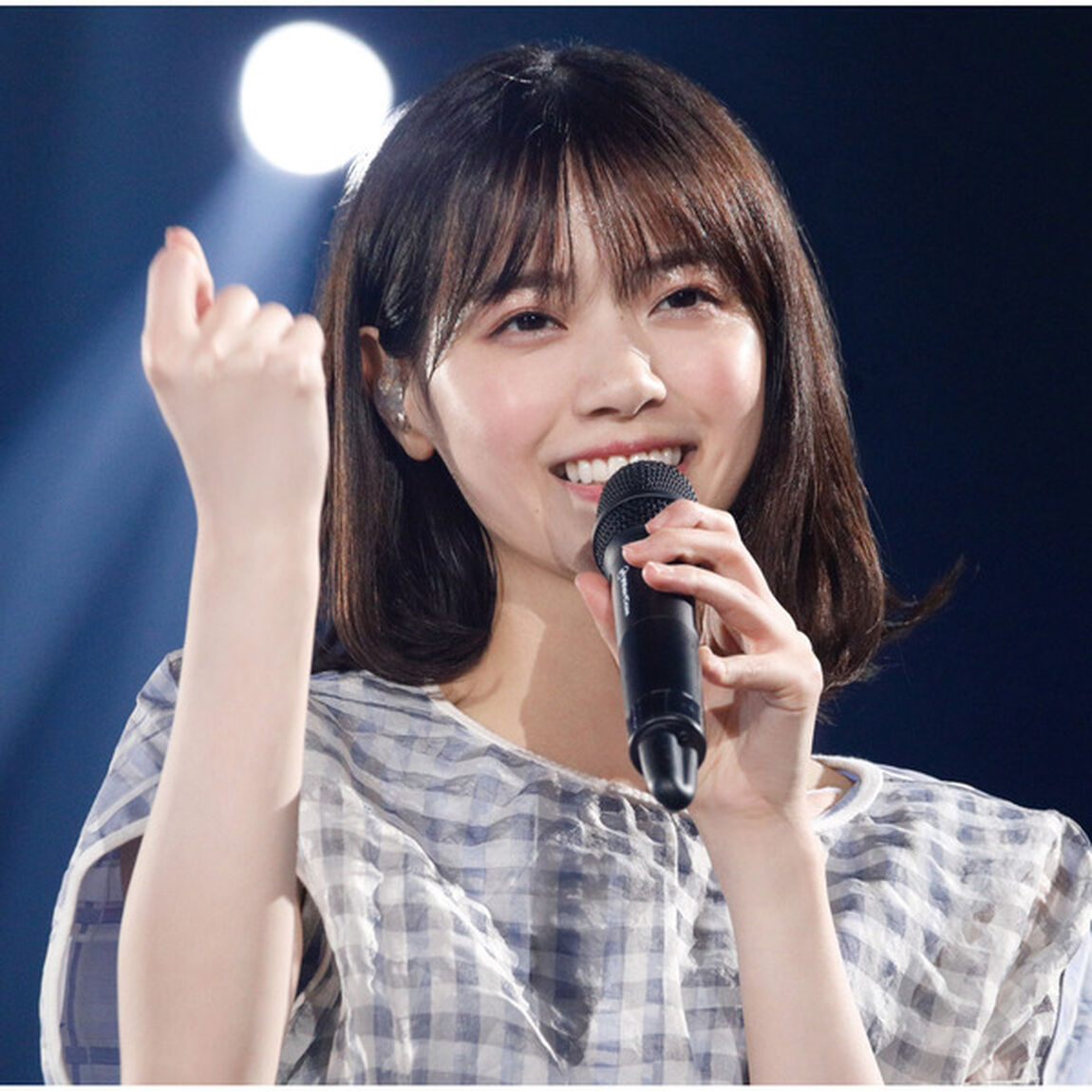 ＜二次予約＞乃木坂46 7thYEAR BIRTHDAY LIVE DAY4 〜西野七瀬卒業コンサートフォトブック〜 表紙A版【セブンネット限定販売】
