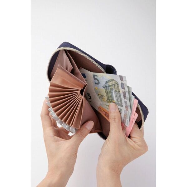 金運師たかみー監修 お金を呼び込む 金運上昇ミニ財布BOOK - 通販