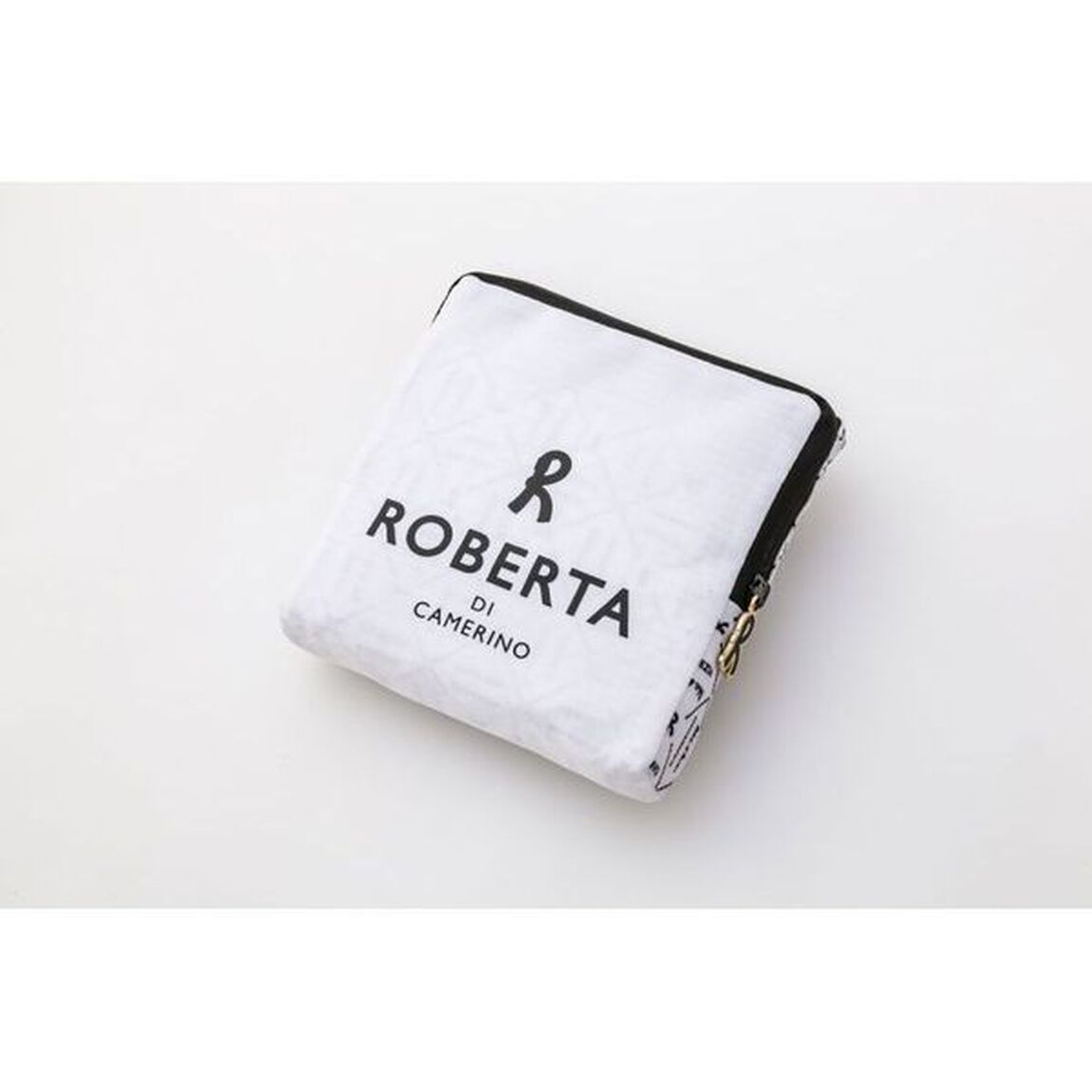 ROBERTA DI CAMERINO コンパクトボストンバッグBOOK