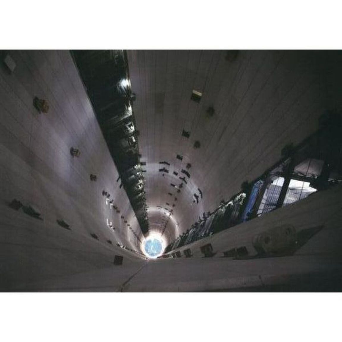 東京スカイツリー UNDER CONSTRUCTION
