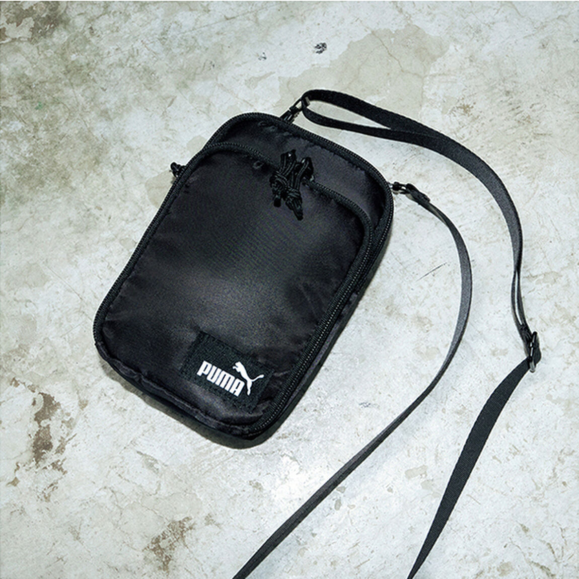 PUMA スマホショルダーBOOK Special Package（セブン－イレブン／セブンネット限定）