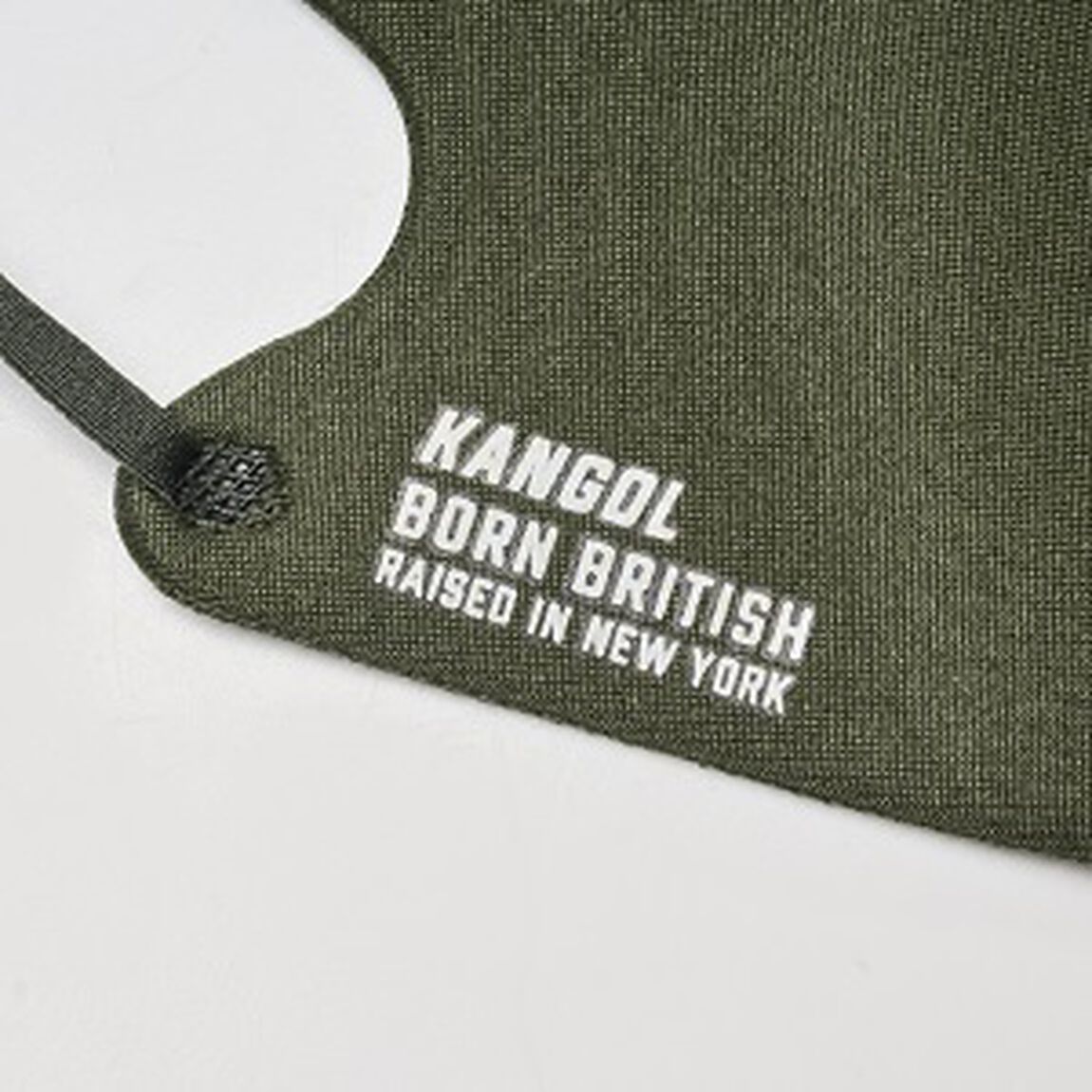 KANGOL 洗える冷感マスク BOOK KHAKI ver.（セブン－イレブン／セブンネット限定）