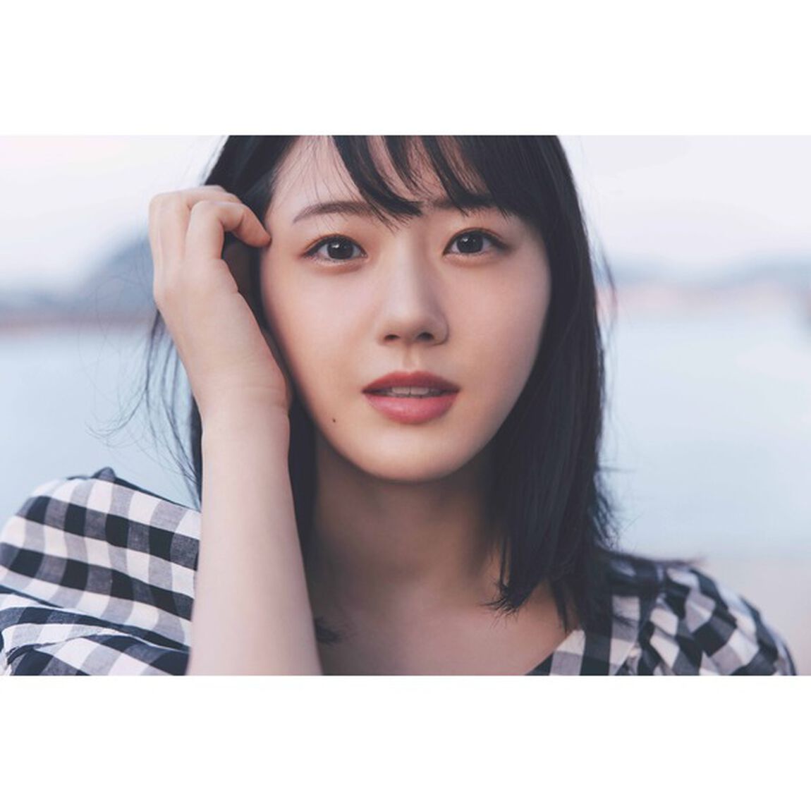 STU48 瀧野由美子 1st写真集『君のことをまだよく知らない』【セブンネット限定表紙Ver.】