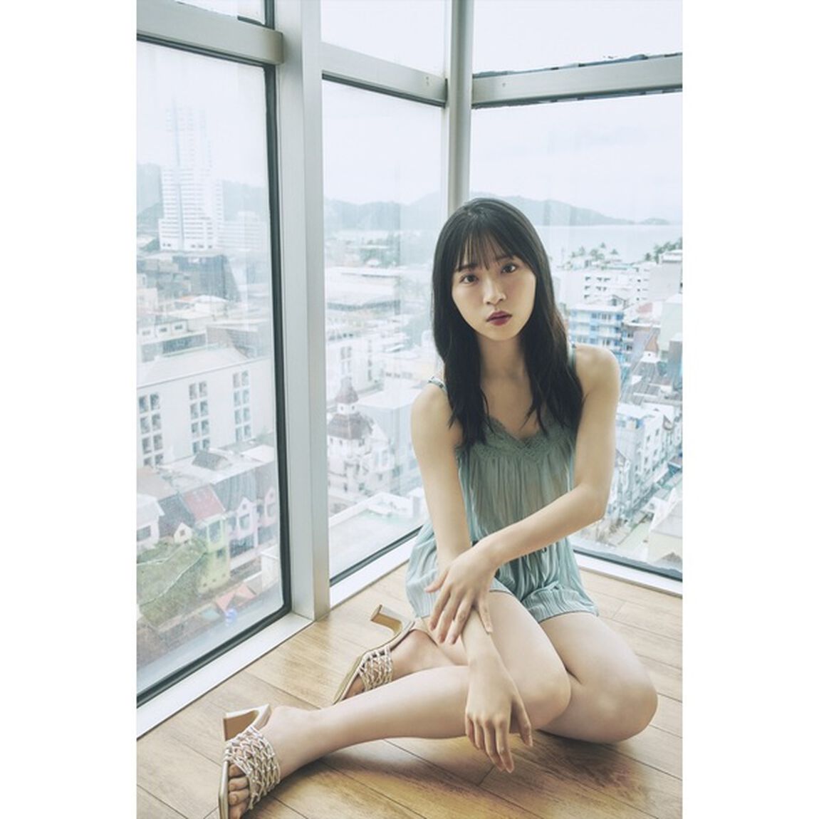 AKB48 山内瑞葵１st写真集  好きになる予感【セブンネット限定特典：ブロマイド 1枚付き】