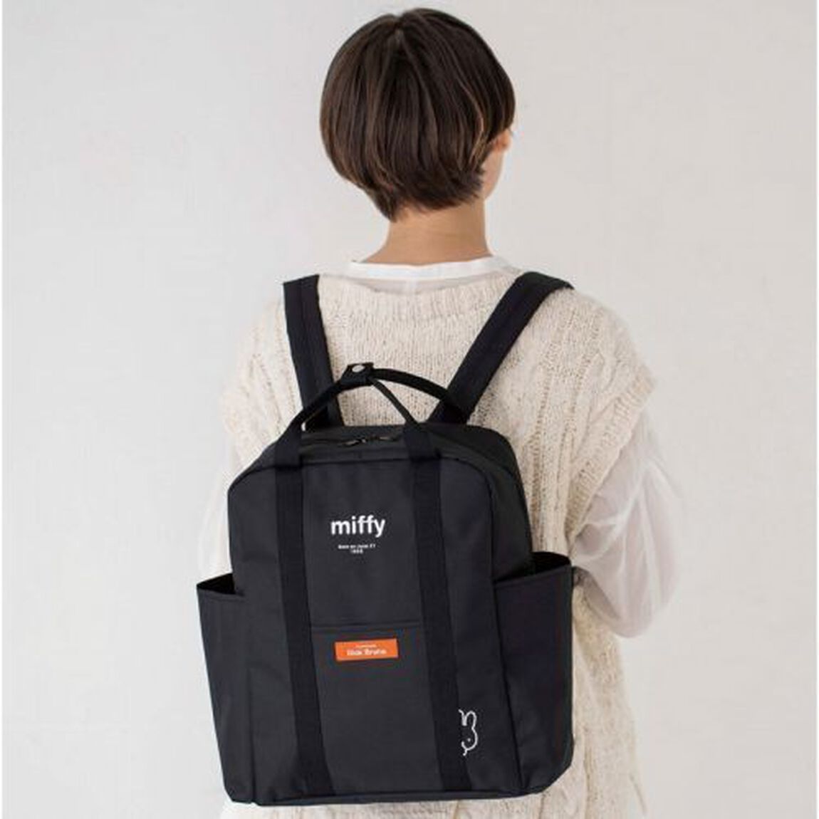 miffy ミッフィーのバックパックBOOK Black Ver. (バラエティ)