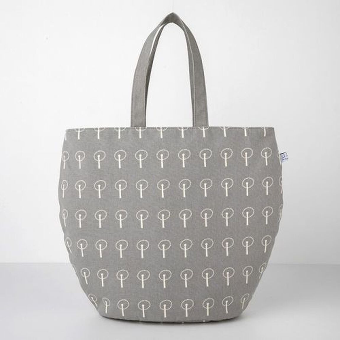 サリー・スコット Special Bag Book Gray (宝島社ブランドブック)