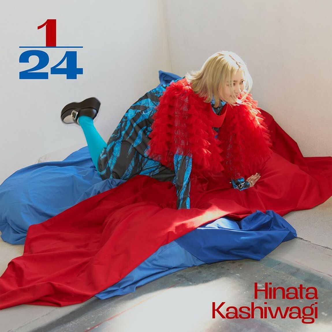 柏木ひなた／1/24（完全生産限定盤／CD+Blu-ray+フォトブック+オリジナルタオル）（セブンネット限定特典：缶バッジ）（ＣＤ）