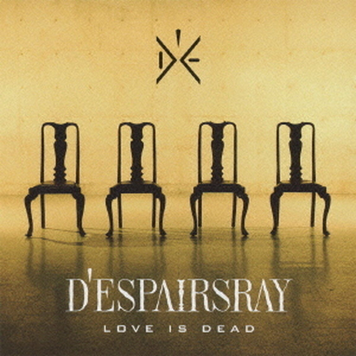 LOVE　IS　DEAD（ＣＤ）