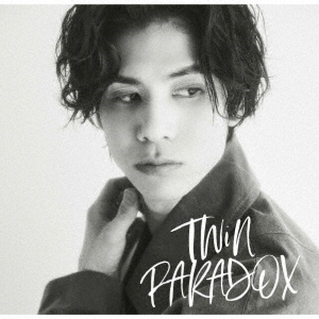 TWiN PARADOX／チグハグ（通常盤／C-type (二葉要盤)）（セブンネット限定特典：オリジナルブロマイド（ランダム１種））（CDシングル）