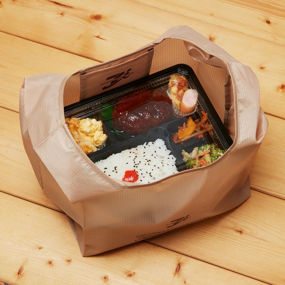 セブン‐イレブンレジ袋風エコバッグ（２個セット）（その他）