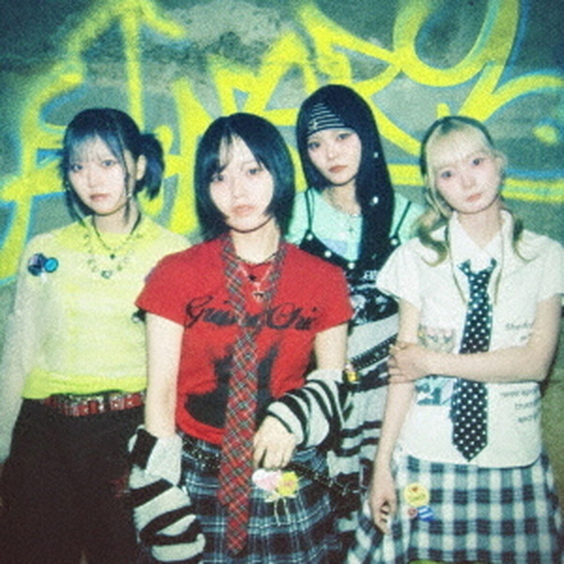 NEK!／B!NARY（初回限定盤A／CD＋Blu-ray）（セブンネット限定特典：アクリルカラビナ型）（ＣＤ）