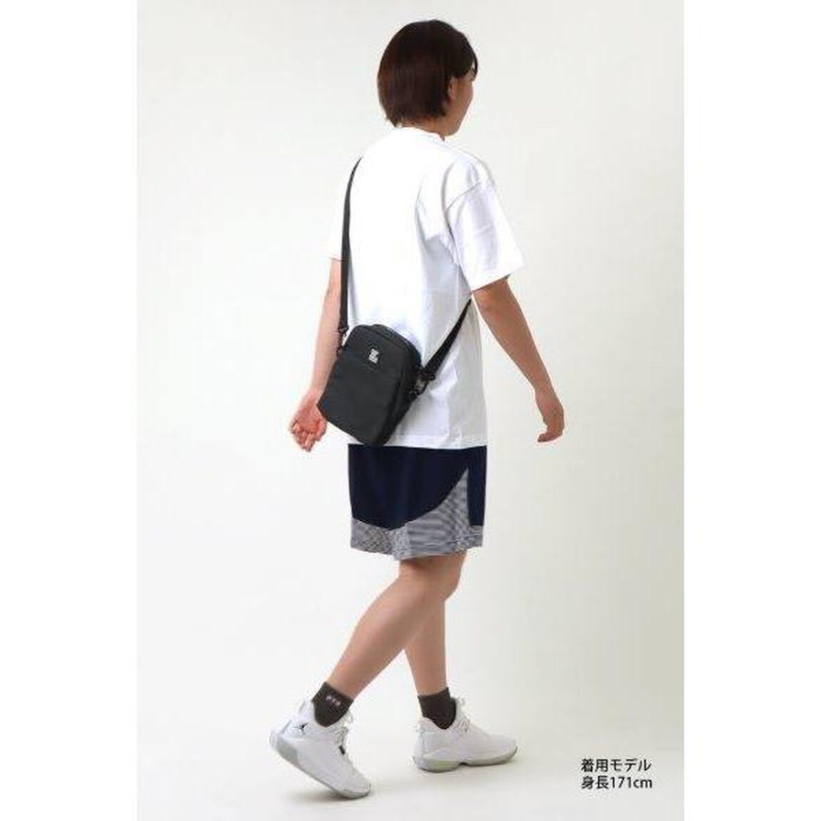 【パスザロック】　ショルダーバッグ　-　ブラック　Large（その他）