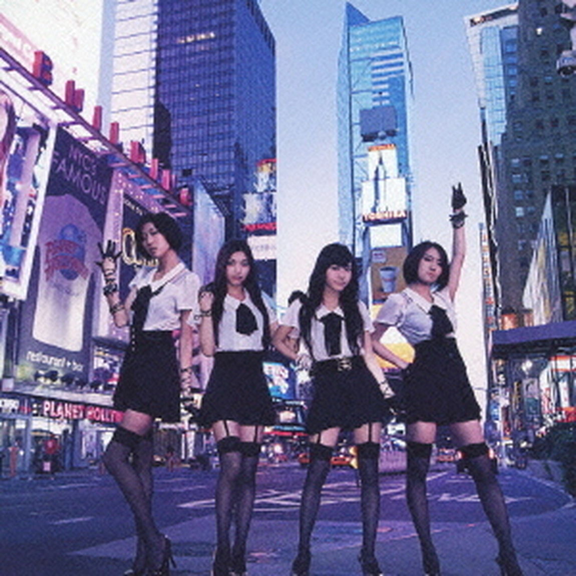BAD　GIRL！！　feat．SKY－HI（AAA）／逢うたび好きになって（DVD（Music　Video）付）（CDシングル）