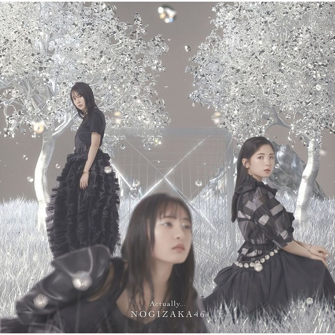 乃木坂46／29th シングル『Actually...』（TYPE-D／CD+Blu-ray）（セブンネット限定特典：生写真2枚（遠藤さくら・久保史緒里））（CDシングル）