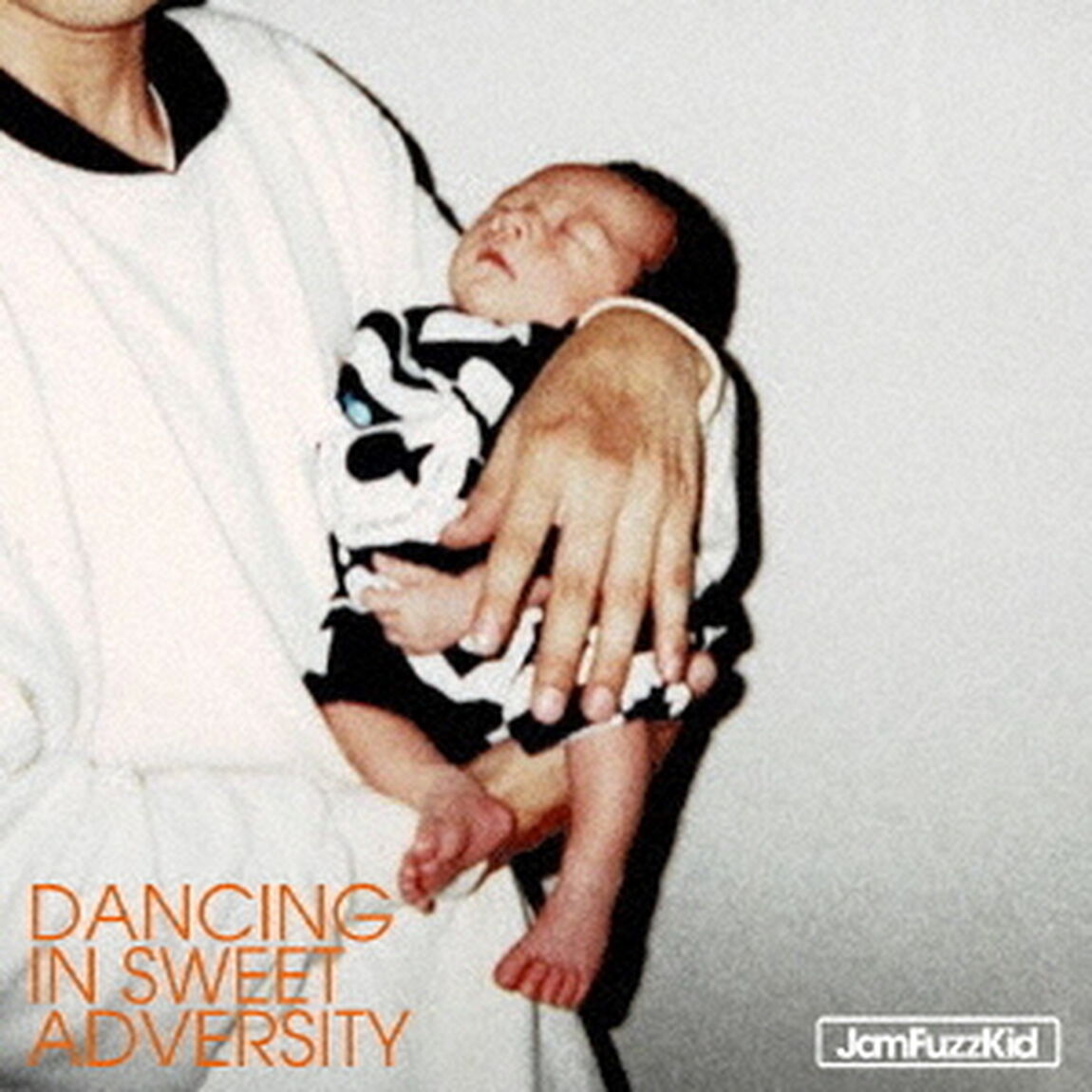 DANCING　IN　SWEET　ADVERSITY（ＣＤ）