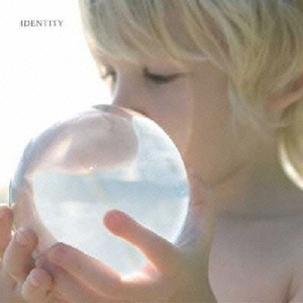 アイデンティティー（ＣＤ）