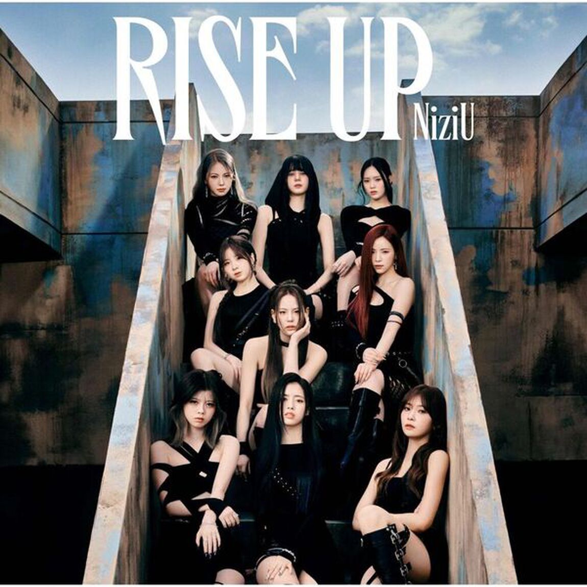 NiziU／RISE UP（初回生産限定盤A／CD＋DVD）（セブンネット限定特典：オリジナル・アナザージャケット（全9種の内、1種をランダムにてお渡し ※ソロ写真全9種））（ＣＤ）